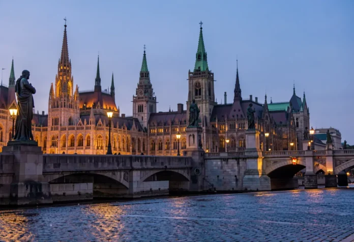 Parliament’s Neo-Gothic Spires and the Charles Bridge Statues: Aesthetic Links Along the Danube and Vltava